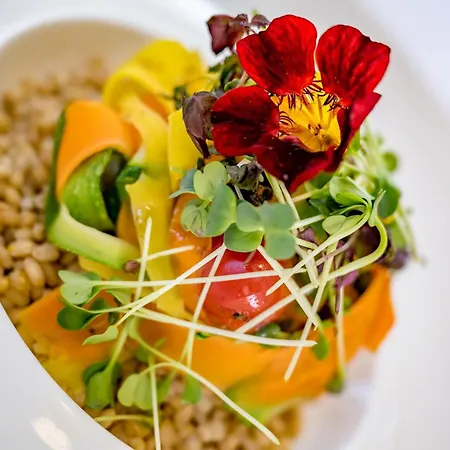 Inntaler Hof Мёзерн