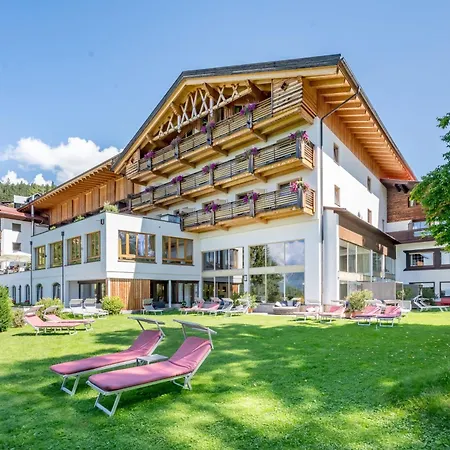 Otel Inntaler Hof 4*