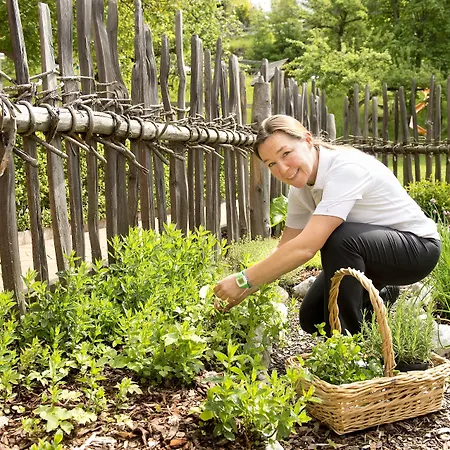 Inntaler Hof Мёзерн