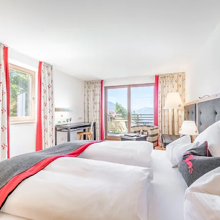 Отель Inntaler Hof