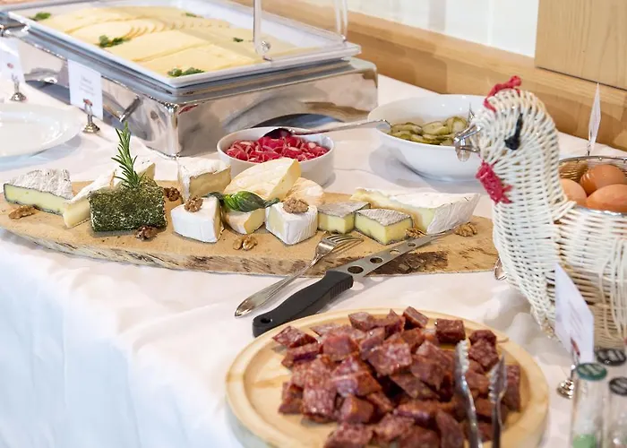 Отель Inntaler Hof