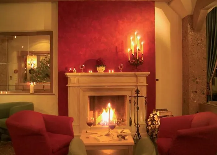 Inntaler Hof Szálloda