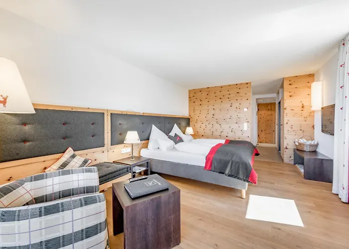 Hotell Inntaler Hof Mösern